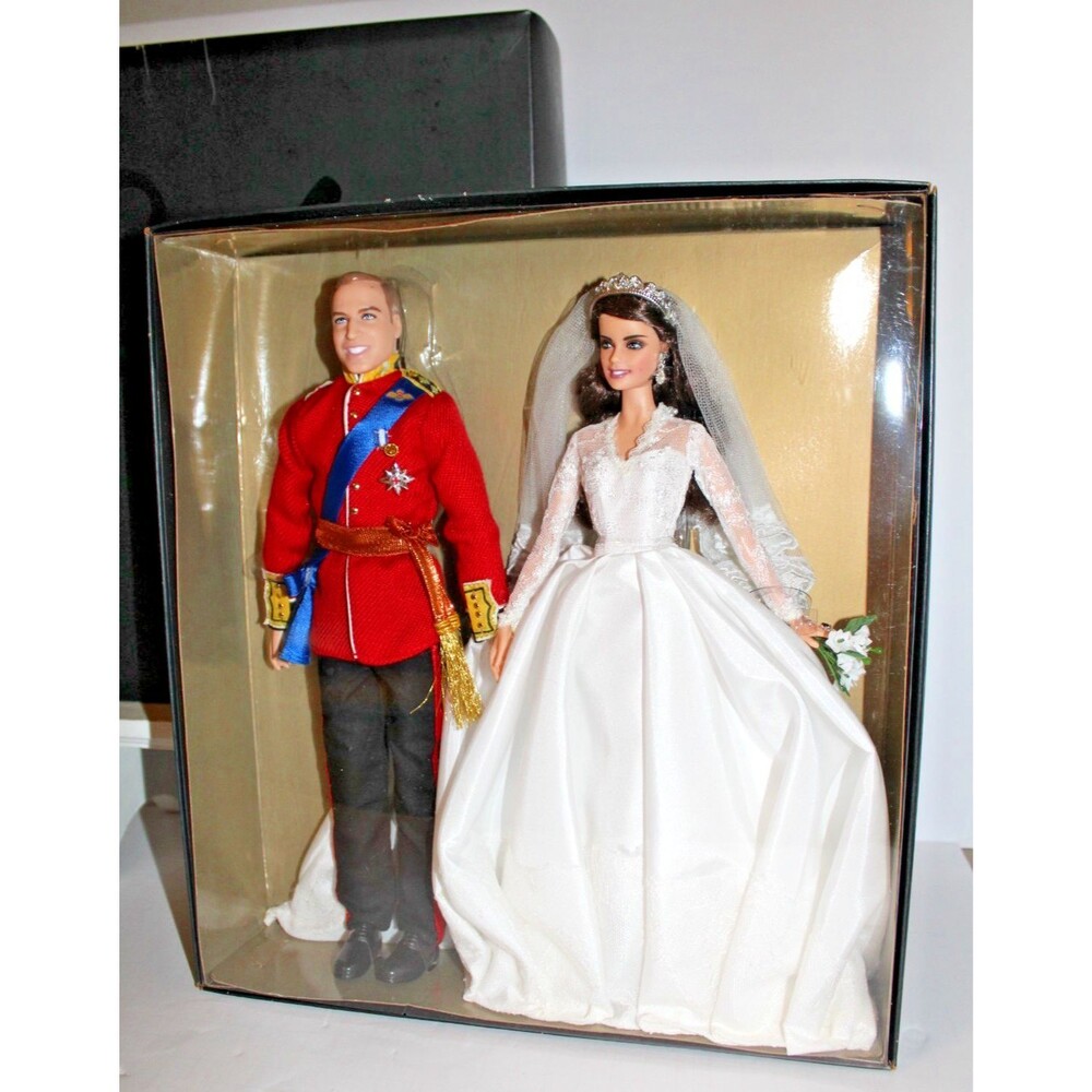 2012 Barbie William Catherine Royal Wedding Gold Label Doll Set W3420 Mattel